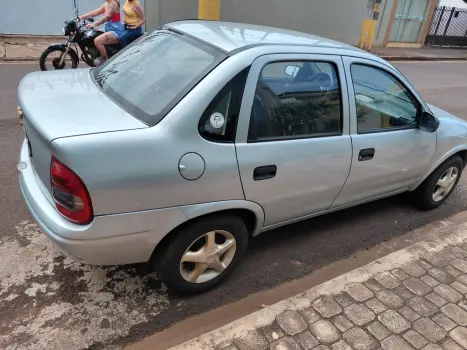 CHEVROLET Corsa Sedan 1.0 4P CLASSIC, Foto 2