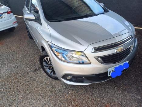 CHEVROLET Onix Hatch 1.4 4P FLEX LTZ AUTOMÁTICO, Foto 2 CHEVROLET Onix Hatch 1.4 4P FLEX LTZ AUTOMÁTICO, Foto 2