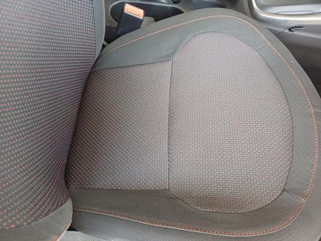 CHEVROLET Onix Hatch 1.4 4P FLEX LTZ AUTOMÁTICO, Foto 4 CHEVROLET Onix Hatch 1.4 4P FLEX LTZ AUTOMÁTICO, Foto 4