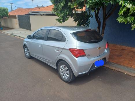 CHEVROLET Onix Hatch 1.0 4P FLEX LT, Foto 1