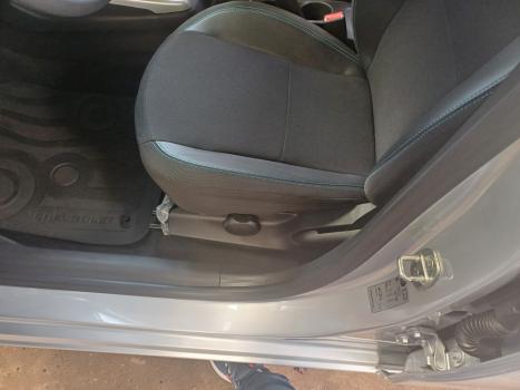 CHEVROLET Onix Hatch 1.0 4P FLEX LT, Foto 9