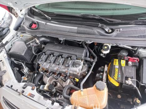 CHEVROLET Onix Hatch 1.4 4P FLEX LTZ AUTOM�TICO, Foto 11