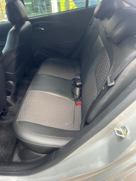 CHEVROLET Onix Hatch 1.4 4P FLEX LTZ AUTOM�TICO, Foto 6