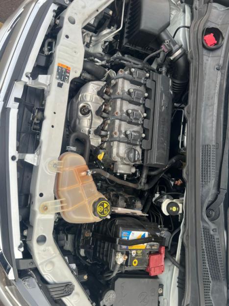 CHEVROLET Onix Hatch 1.4 4P FLEX LTZ AUTOM�TICO, Foto 12