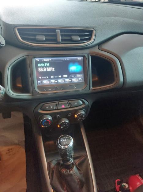 CHEVROLET Onix Hatch 1.4 4P FLEX LT, Foto 6