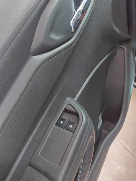 CHEVROLET Onix Hatch 1.4 4P FLEX LT, Foto 9