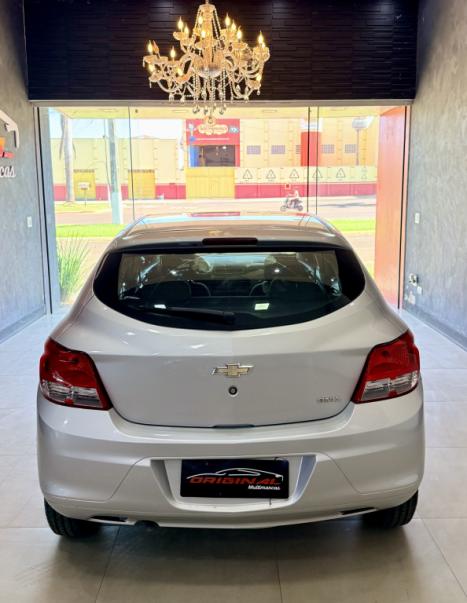 CHEVROLET Onix Hatch 1.0 4P FLEX LS, Foto 5