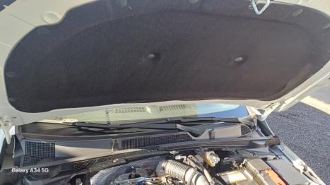 CHEVROLET Onix Hatch 1.0 12V 4P FLEX PREMIER 2 TURBO AUTOM�TICO, Foto 8