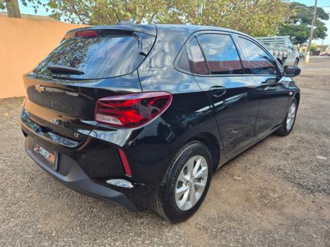 CHEVROLET Onix Hatch 1.0 12V 4P FLEX LT TURBO AUTOM�TICO, Foto 4