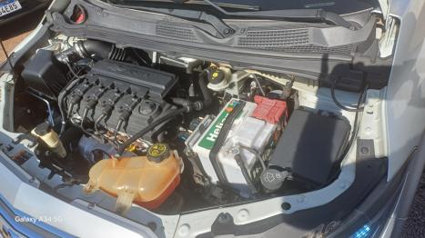 CHEVROLET Onix Hatch 1.4 4P FLEX LT, Foto 3