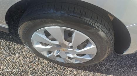 CHEVROLET Onix Hatch 1.4 4P FLEX LT, Foto 4
