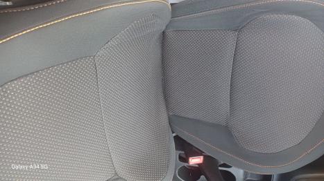 CHEVROLET Onix Hatch 1.4 4P FLEX LT, Foto 15