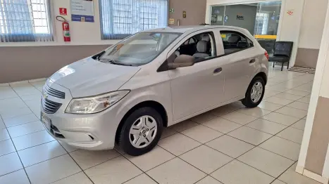 CHEVROLET Onix Hatch 1.0 4P FLEX LS, Foto 1