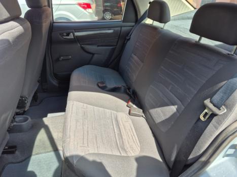 CHEVROLET Prisma 1.0 4P MAXX VHCE FLEX, Foto 6 CHEVROLET Prisma 1.0 4P MAXX VHCE FLEX, Foto 6