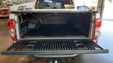 CHEVROLET S10 2.8 16V LT CABINE DUPLA 4X4 TURBO DIESEL AUTOM�TICO, Foto 5