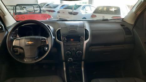 CHEVROLET S10 2.8 16V LT CABINE DUPLA 4X4 TURBO DIESEL, Foto 6