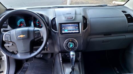 CHEVROLET S10 2.8 16V LTZ CABINE DUPLA 4X4 TURBO DIESEL AUTOM�TICO, Foto 3