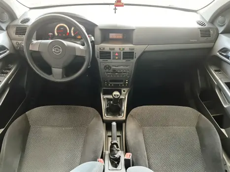 CHEVROLET Vectra Hatch 2.0 4P FLEX GT, Foto 7 CHEVROLET Vectra Hatch 2.0 4P FLEX GT, Foto 7