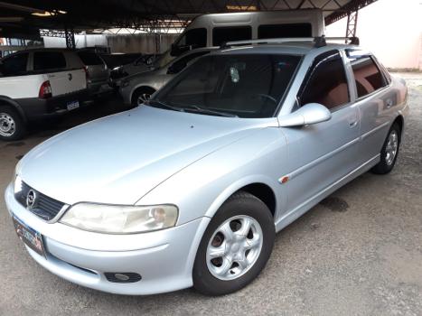 CHEVROLET Vectra Sedan 2.2 4P MILENIUM, Foto 1