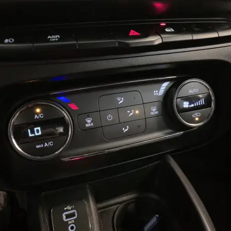 FIAT Argo 1.3 4P FLEX FIREFLY TREKKING AUTOMTICO CVT, Foto 9