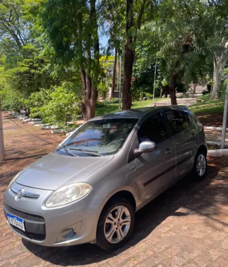 FIAT Palio 1.6 16V 4P FLEX ESSENCE, Foto 2