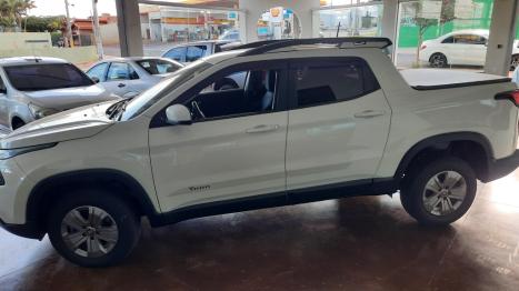 FIAT Toro 1.8 16V 4P FLEX FREEDOM AUTOM�TICO, Foto 2