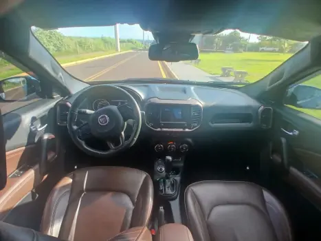 FIAT Toro 2.0 16V 4P 4WD RANCH TURBO DIESEL AUTOM�TICO, Foto 2