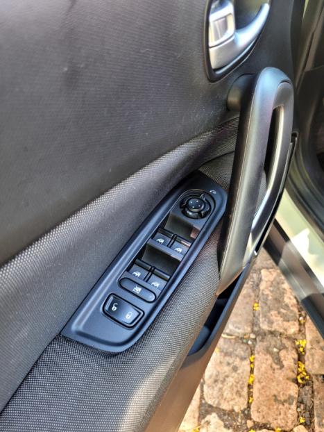 FIAT Toro 2.4 16V 4P FREEDOM MULTIAIR FLEX AUTOMÁTICO, Foto 12 FIAT Toro 2.4 16V 4P FREEDOM MULTIAIR FLEX AUTOMÁTICO, Foto 12