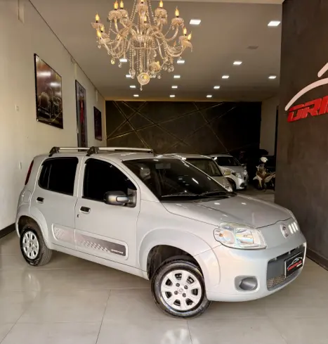 FIAT Uno 1.0 4P FLEX EVO VIVACE CELEBRATION, Foto 1