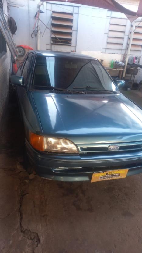 FORD Escort 1.8 L, Foto 9