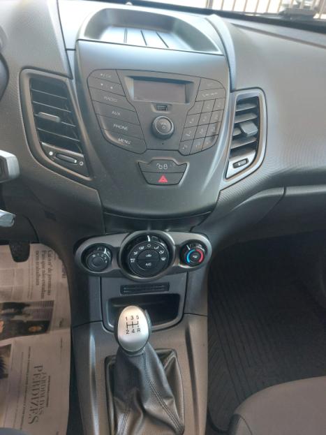 FORD Fiesta Hatch 1.5 16V 4P S FLEX, Foto 7