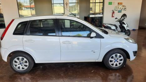 FORD Fiesta Hatch 1.0 4P SE FLEX, Foto 2