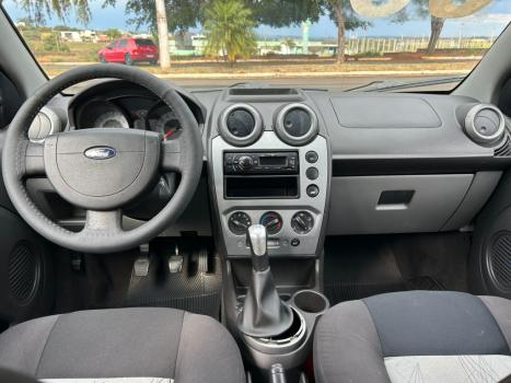 FORD Fiesta Hatch 1.6 4P CLASS FLEX, Foto 4