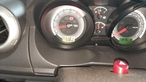 FORD Fiesta Hatch 1.6 4P FLEX, Foto 7