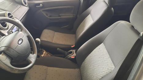 FORD Fiesta Hatch 1.6 4P FLEX, Foto 8