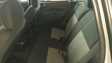 FORD Fiesta Hatch 1.6 4P FLEX, Foto 9