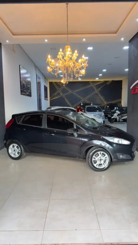 FORD Fiesta Hatch 1.6 16V 4P FLEX SE POWERSHIFT AUTOM�TICO, Foto 1