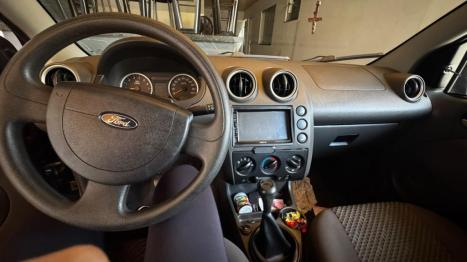 FORD Fiesta Hatch 1.6 4P FLEX, Foto 3