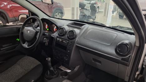 FORD Fiesta Sedan 1.6 4P FLEX, Foto 10