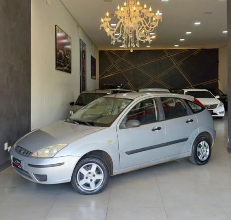 FORD Focus Hatch 1.6 4P GL, Foto 3