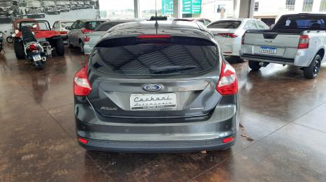 FORD Focus Hatch 2.0 16V 4P FLEX SE PLUS POWERSHIFT AUTOM�TICO, Foto 4