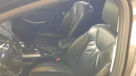 FORD Focus Hatch 2.0 16V 4P FLEX SE PLUS POWERSHIFT AUTOM�TICO, Foto 8