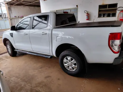 FORD Ranger 2.3 16V XLS CABINE DUPLA, Foto 3