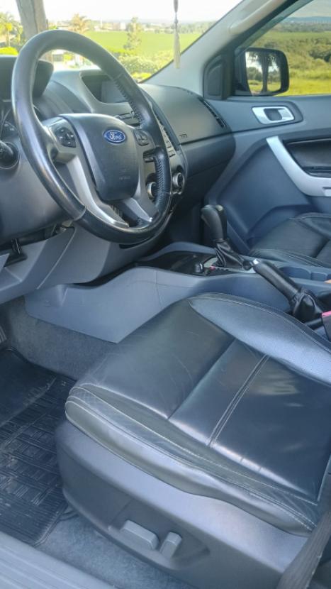 FORD Ranger 3.0 V6 4X4 LIMITED TURBO DIESEL CABINE DUPLA AUTOM�TICO, Foto 7