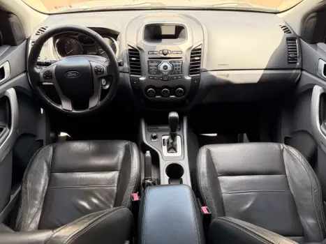 FORD Ranger 3.2 20V CABINE DUPLA 4X4 LIMITED TURBO DIESEL AUTOM�TICO, Foto 7