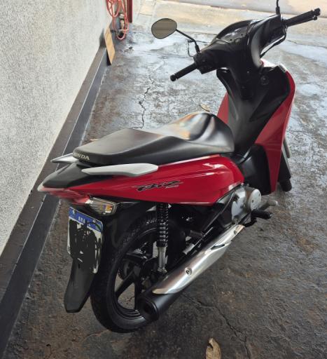 HONDA Biz 125 EX, Foto 4