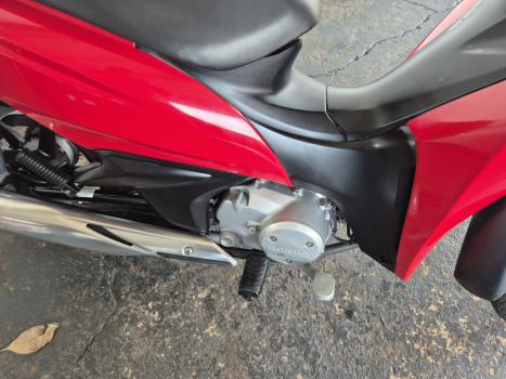 HONDA Biz 125 EX, Foto 6