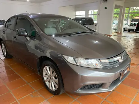 HONDA Civic 1.8 16V 4P FLEX LXS AUTOMTICO, Foto 2