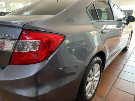 HONDA Civic 1.8 16V 4P FLEX LXS AUTOMTICO, Foto 8