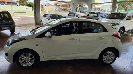 HYUNDAI HB 20 Hatch 1.0 12V 4P FLEX COMFORT FOR YOU PLUS, Foto 2